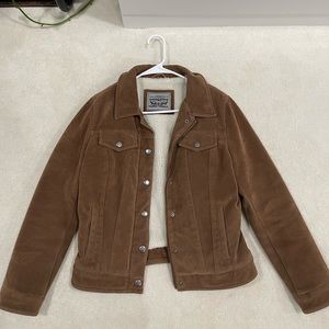 Levi’s Faux Sherling Trucker Jacket size S